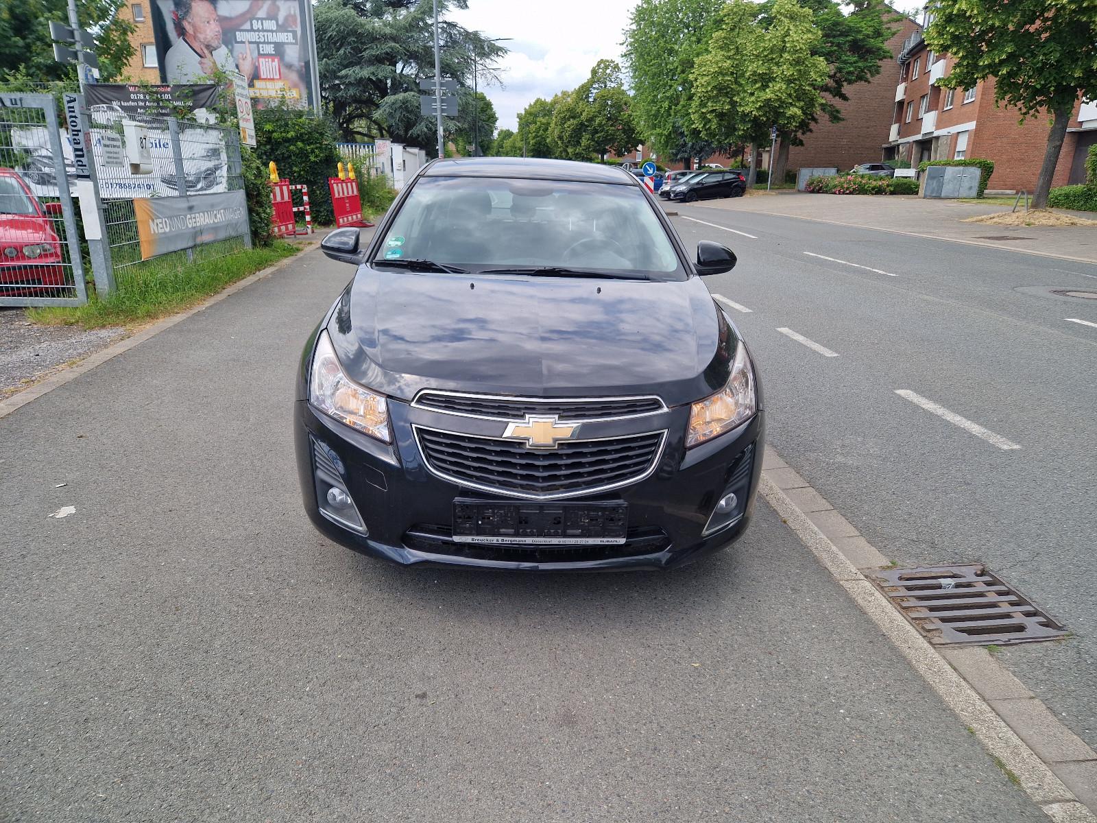Chevrolet Cruze Hatchback LTZ NAVI;KAMERA;TEL;TEMPOMAT