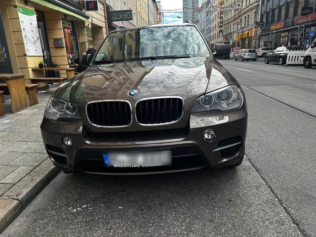 BMW Bmw x5 e70 2011 facelift