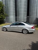 Mercedes-Benz CLK 500 AVANTGARDE AMG Paket - Mercedes-Benz CLK 500: Avantgarde