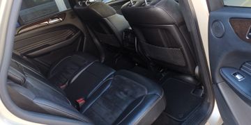 Mercedes ML 250 - 8