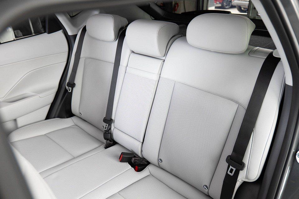 Fahrzeugabbildung Hyundai KONA 1.6T 198PS DCT PRIME Sitz-Paket