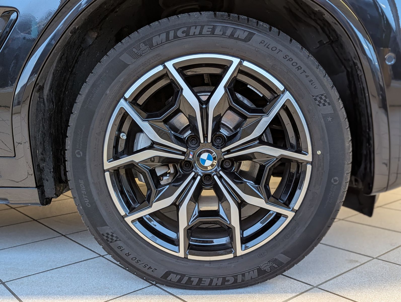 BMW X4 xDrive20i M-Sport Innov. ACC Laser Pano AHK - Image 10