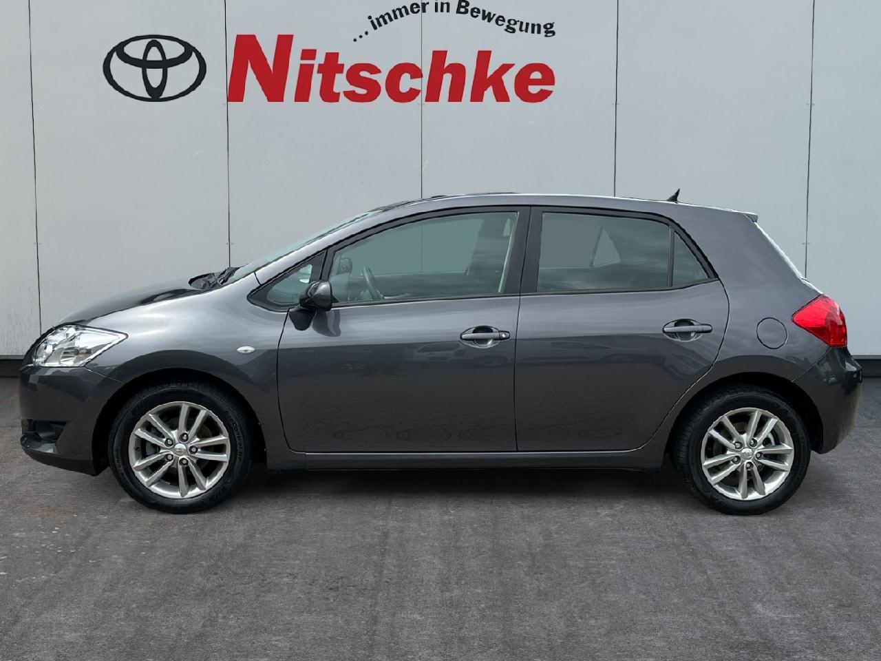 Toyota Auris 1.33 Dual-VVT-i Life