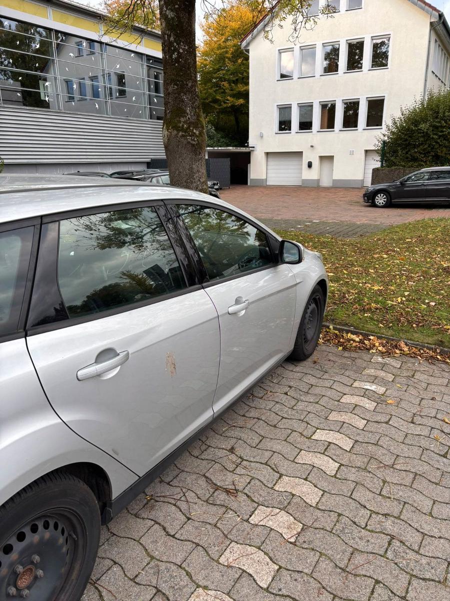 Ford Focus 2015 — rear view