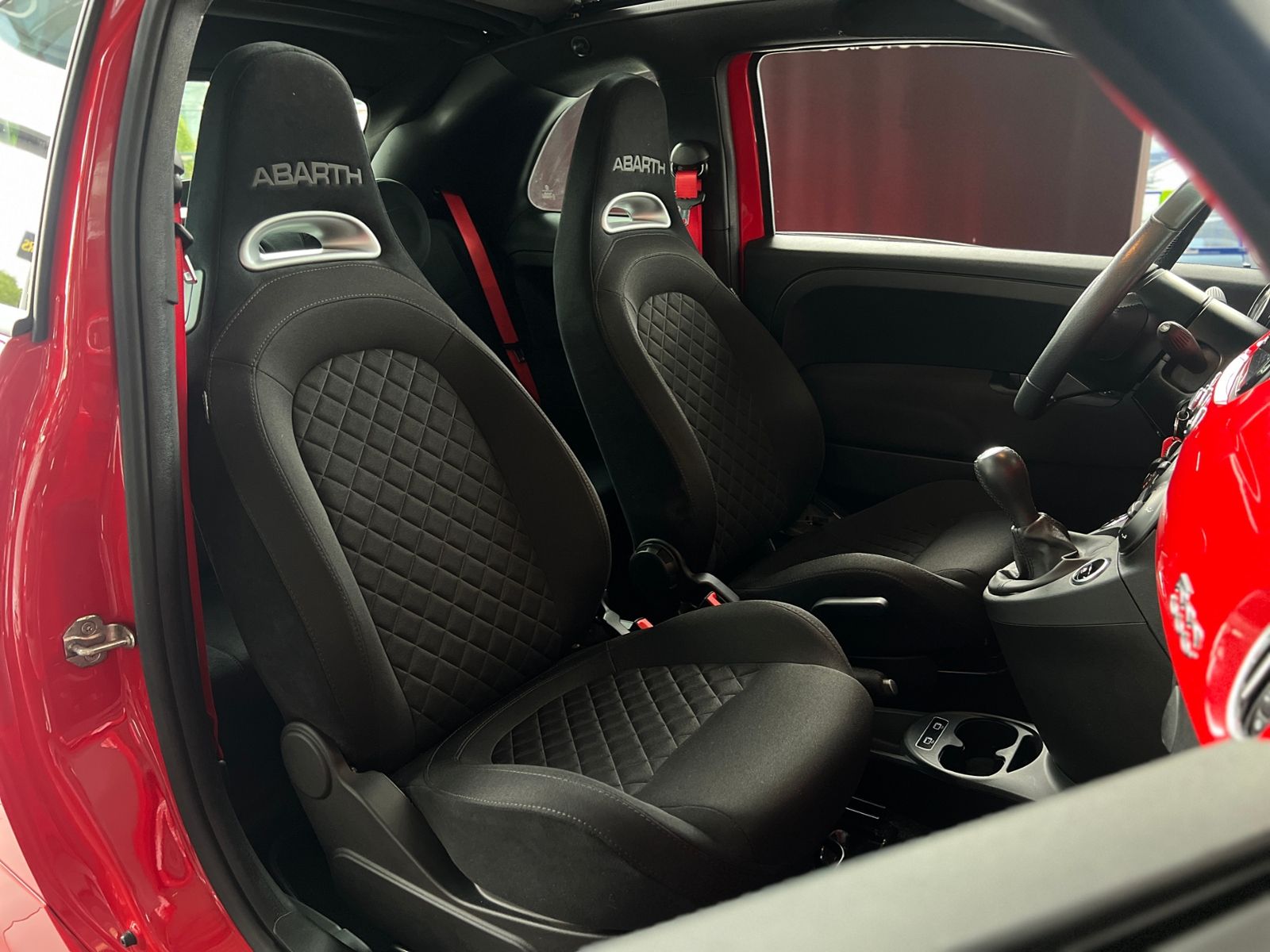 Fahrzeugabbildung Abarth 595C 1.4 T-Jet KLIMA NAVI ALU