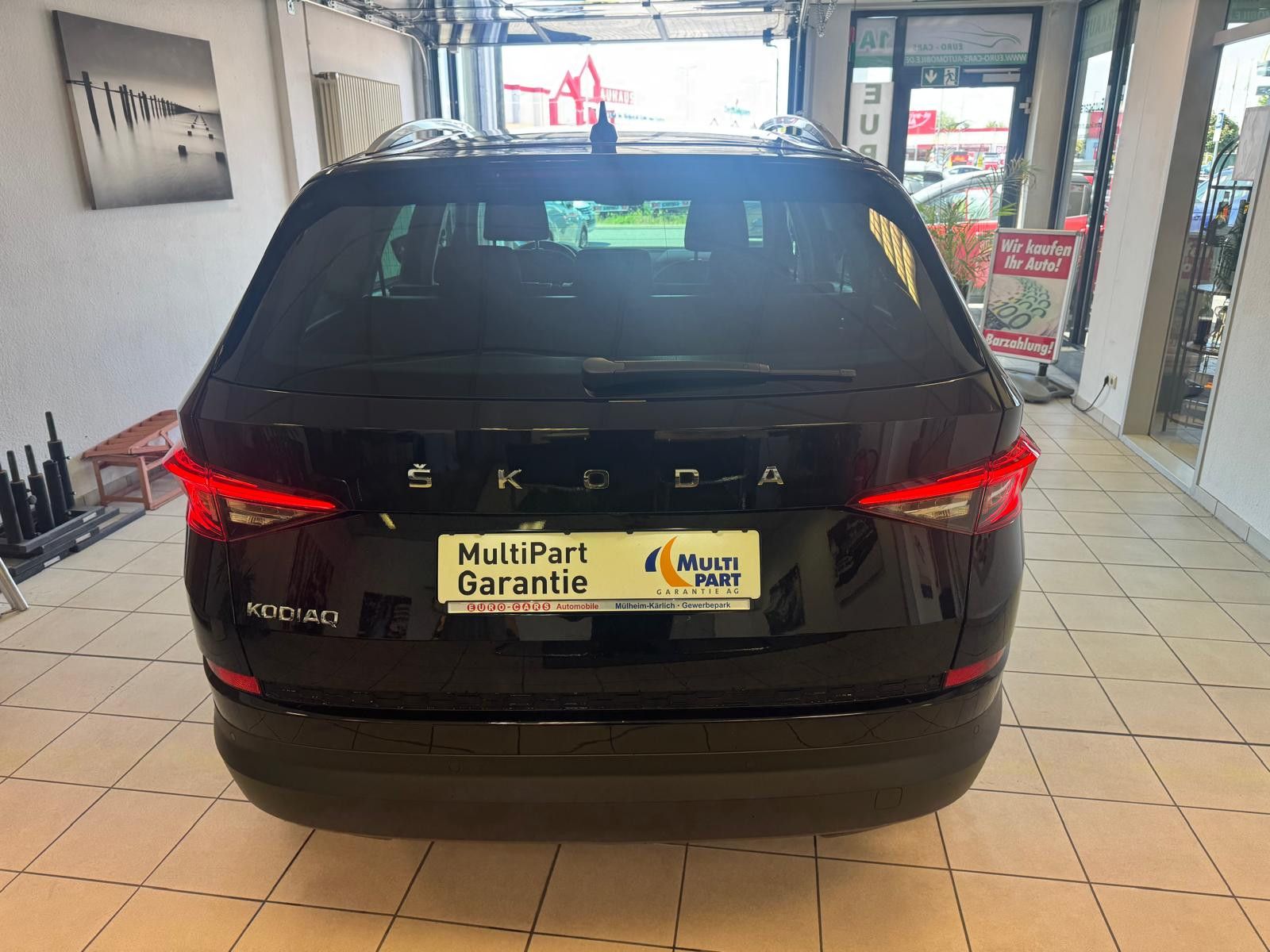 Fahrzeugabbildung SKODA Kodiaq Style  /AHK/1.HAND/SCHECKHEFT/NAVI