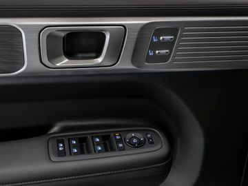 Hyundai Santa Fe 1.6 T-GDI Hybrid 158 kW 4WD Signature
