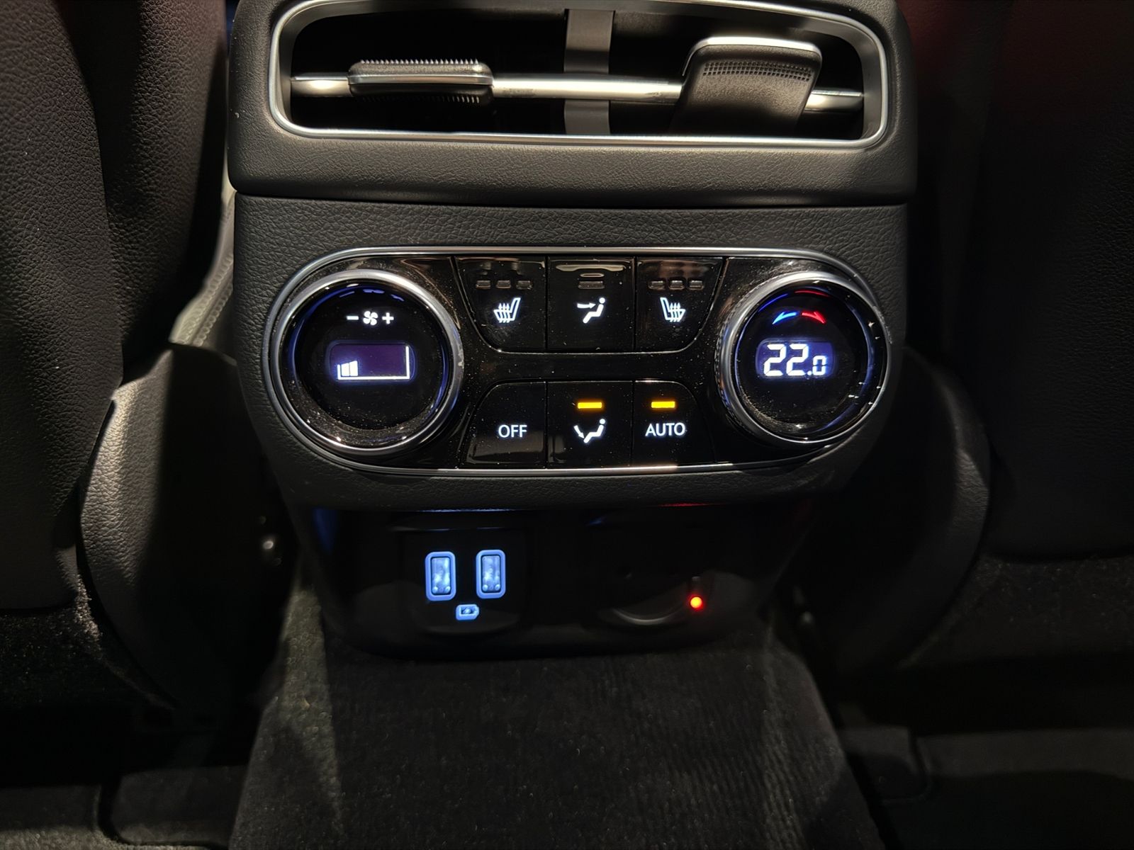 Fahrzeugabbildung Genesis GV70 Luxury 4WD PANO 360° HUD LED