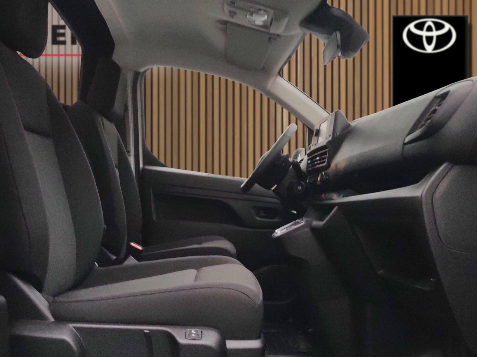 Toyota Proace L1 Pritschenaufbau Electric Work