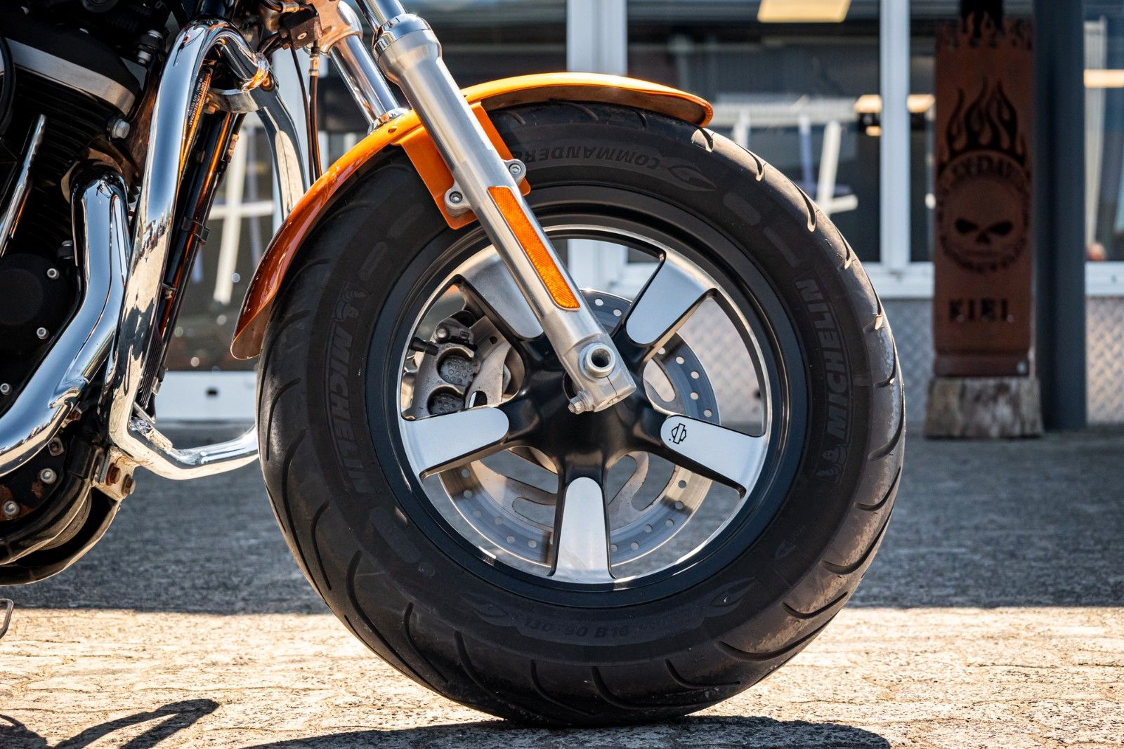 Fahrzeugabbildung Harley-Davidson XL1200CA Sportster Custom