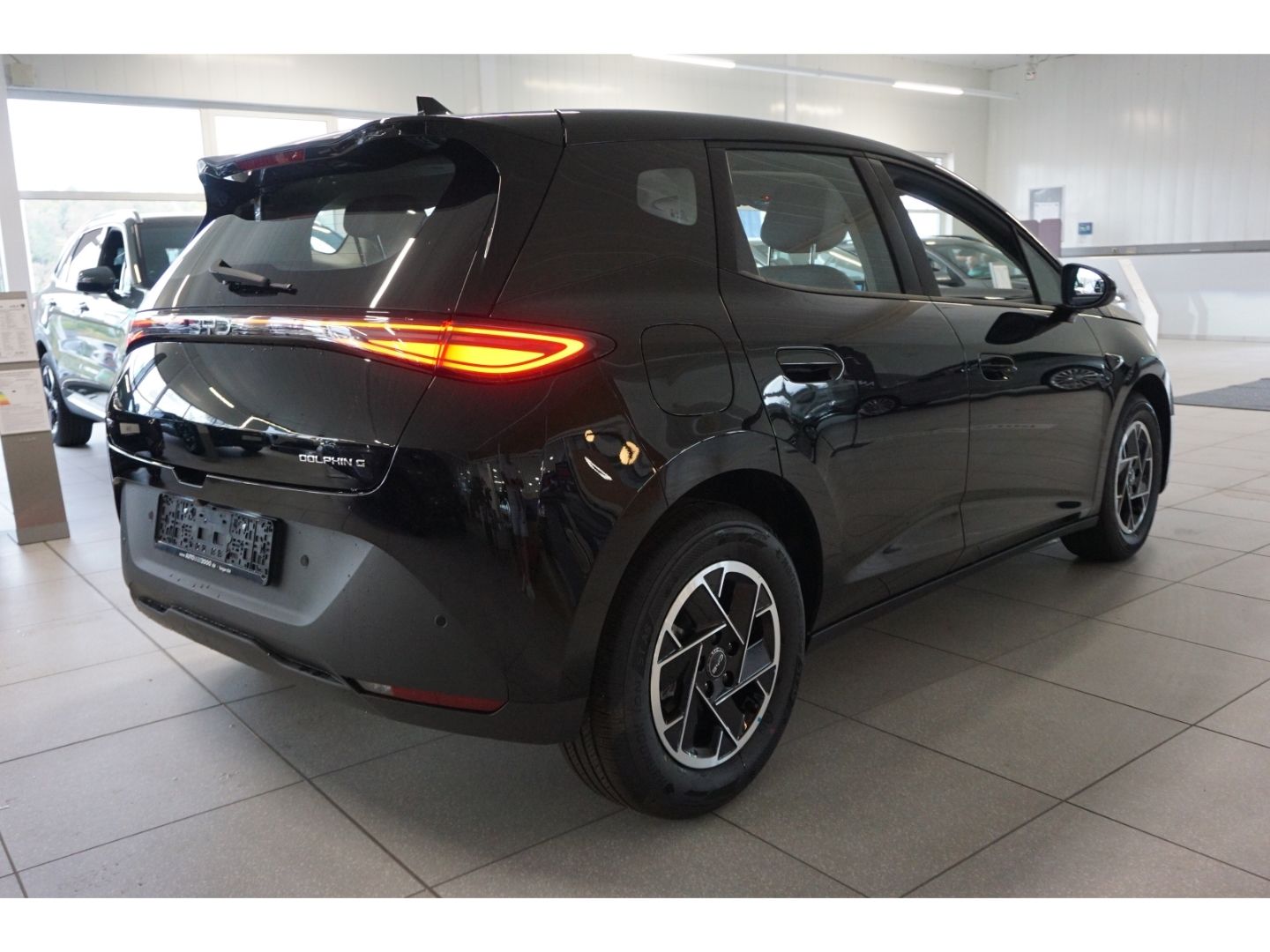 BYD DOLPHIN