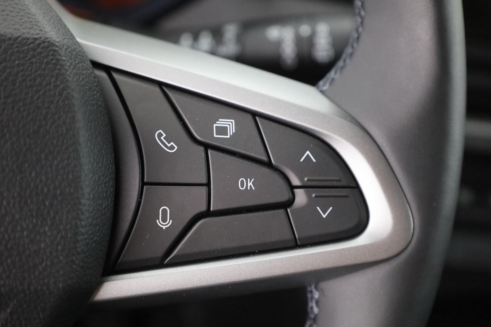 Dacia Duster Journey mHev 140 Aut. LED Navi Kamera