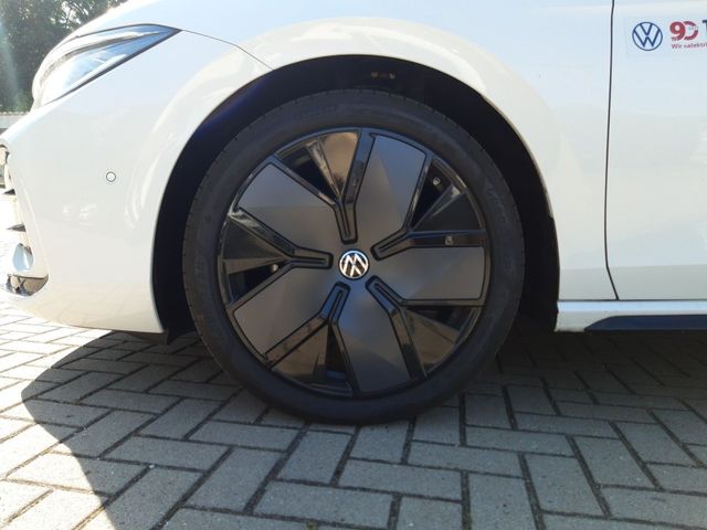 Passat Variant R-Line 2,0 TDI SCR 110 kW (150 PS
