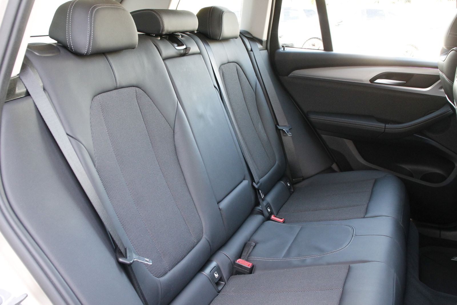 Fahrzeugabbildung BMW X3 xDrive 20 d 2.0 xDrive SAV