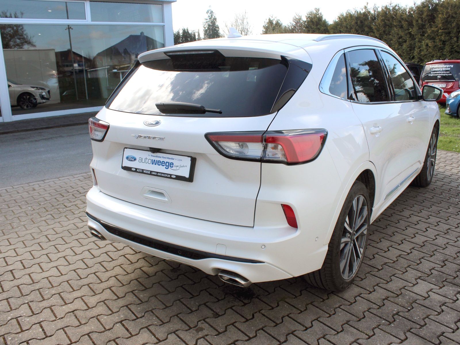 Fahrzeugabbildung Ford Kuga Plug-In Hybrid Vignale 2,5 Duratec