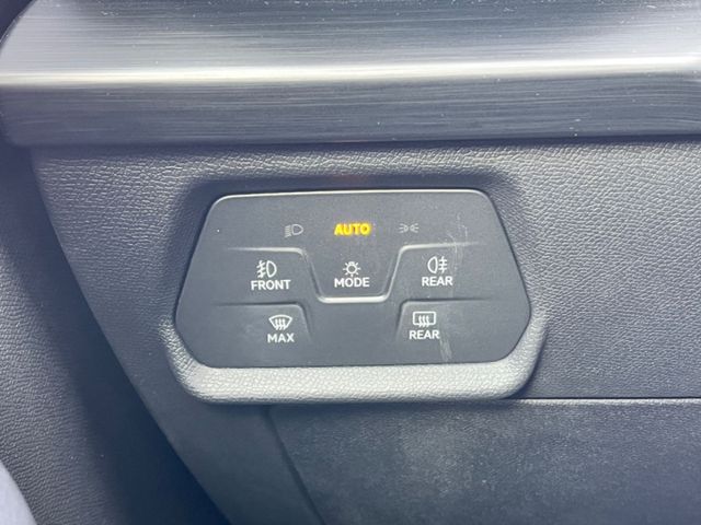 Formentor VZ 1.4 e-Hybrid DSG Navi Pano AHK LED