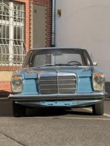 Mercedes-Benz 200D - Mercedes-Benz 200: D