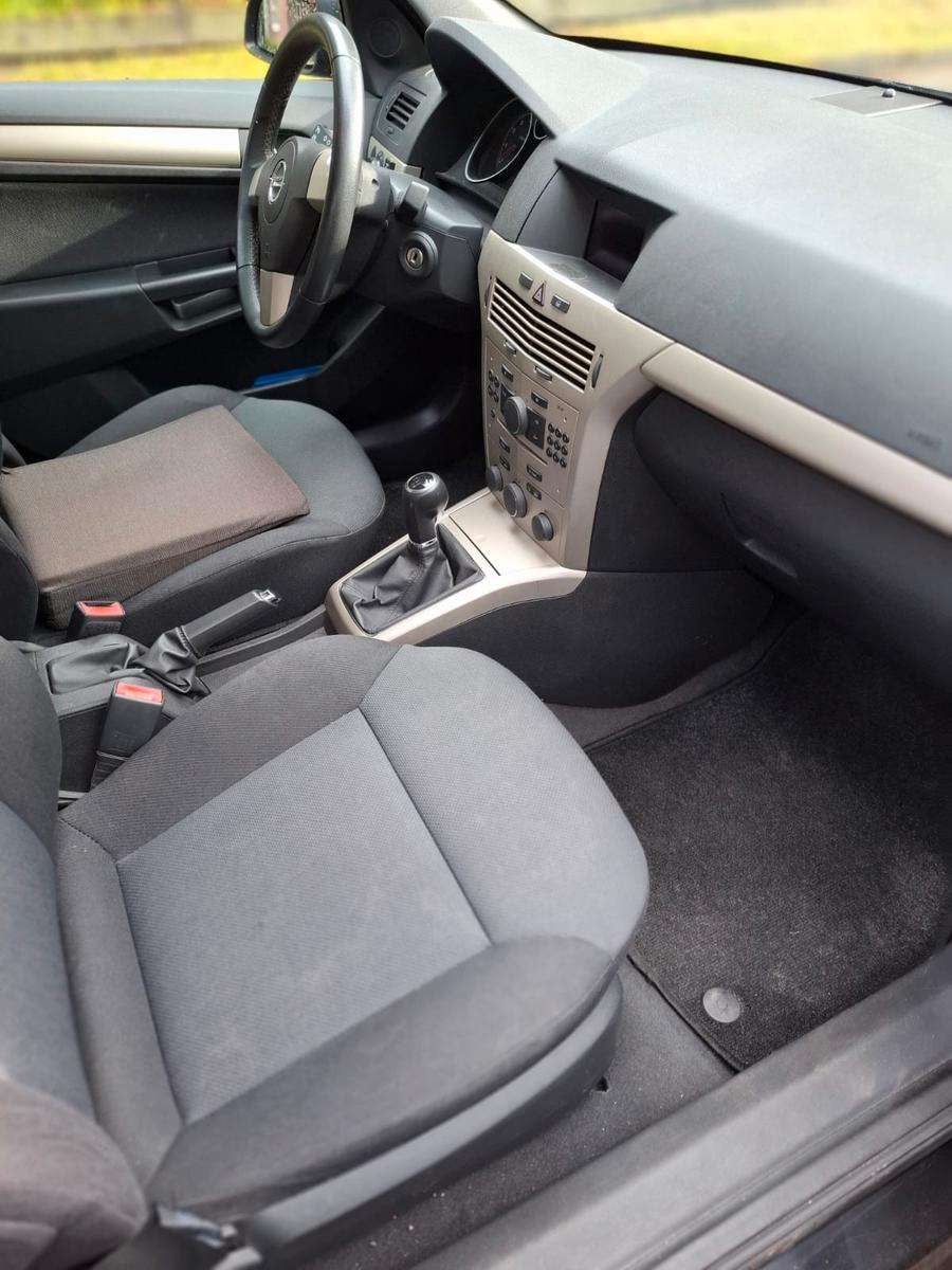 Opel Astra 2007 — photo 6