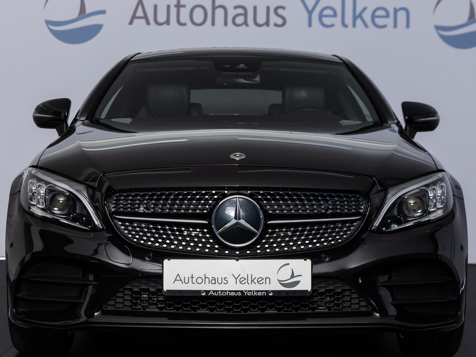 Mercedes-Benz C 300 4M AMG-LINE MBEAM*PANO*BURMESTER*RFK