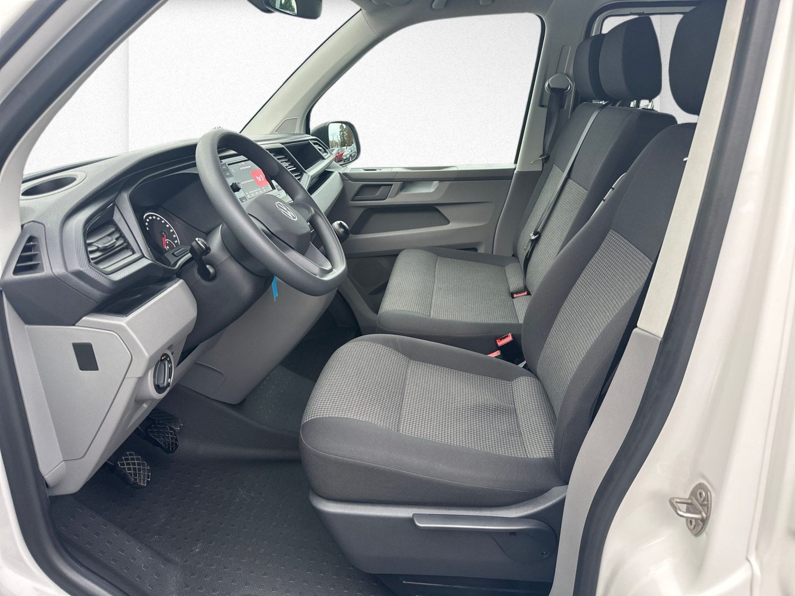 Volkswagen T6 Kombi - Bild 8