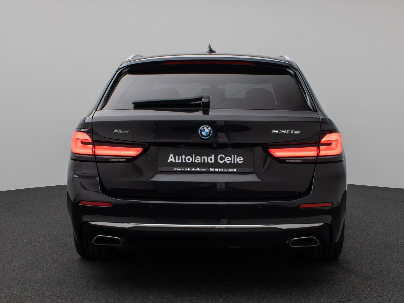Fahrzeugabbildung BMW 530e xD Luxury Line KameraHUD DAB HiFi Komfort