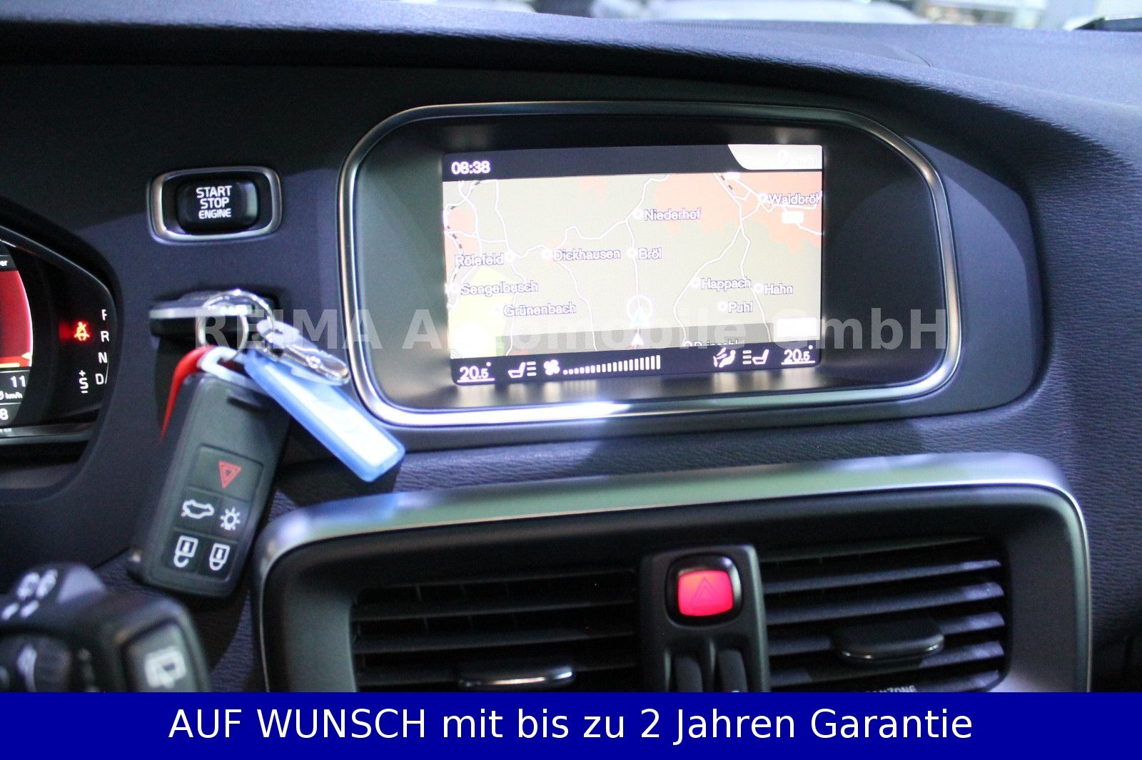 Fahrzeugabbildung Volvo V40 2,0D  R-Design, Pano, LED, H&K