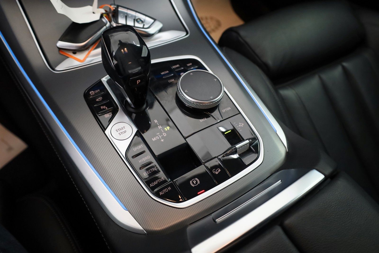 Fahrzeugabbildung BMW X5 xDrive 45e xLine Leder,Navi,LED,Kamera,4xSH