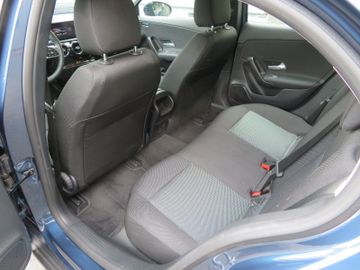 Mercedes A 180 - 9
