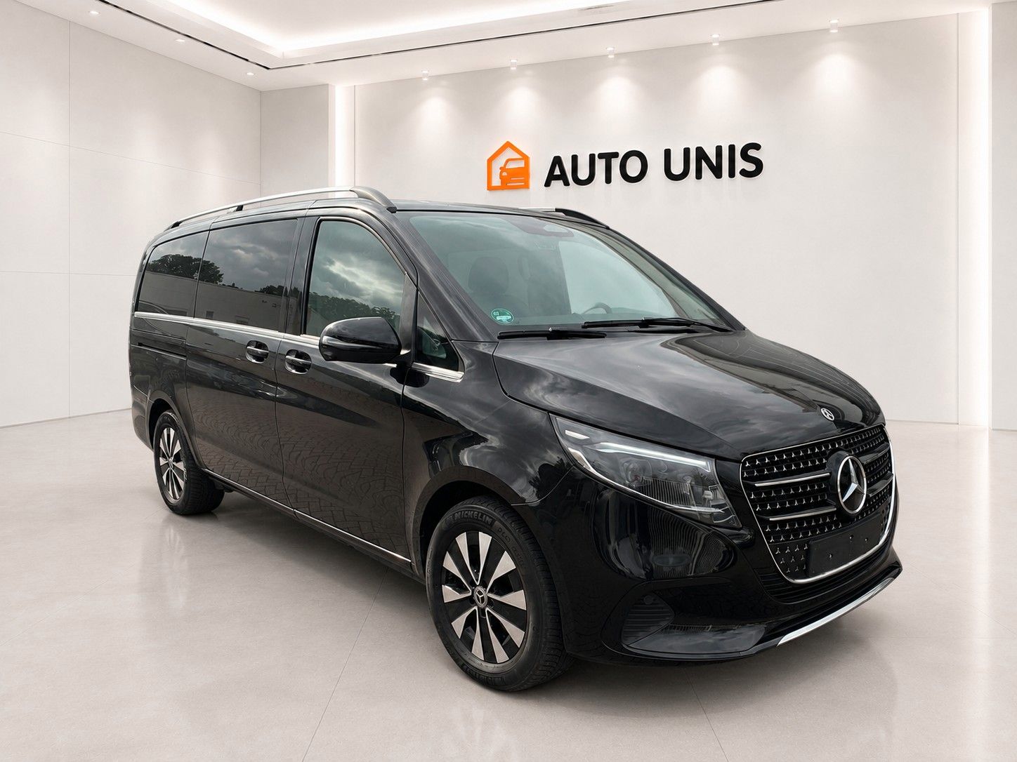 Mercedes-Benz V 250 d 4MATIC lang AVANTGARDE foto 3