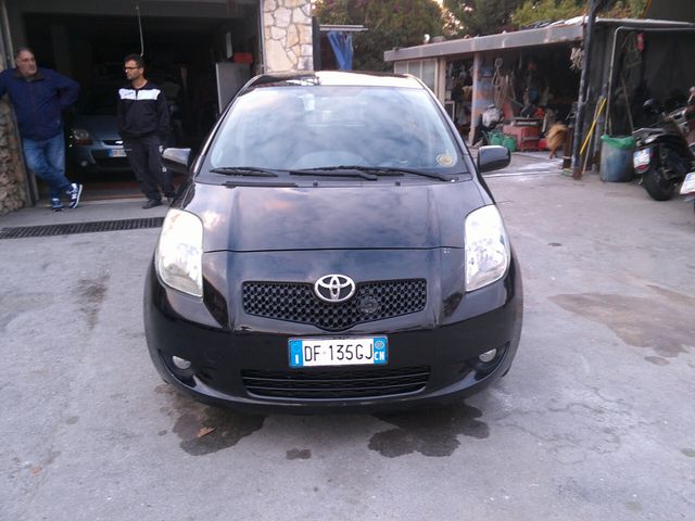 Toyota Yaris 1.0 5 porte Sol 07