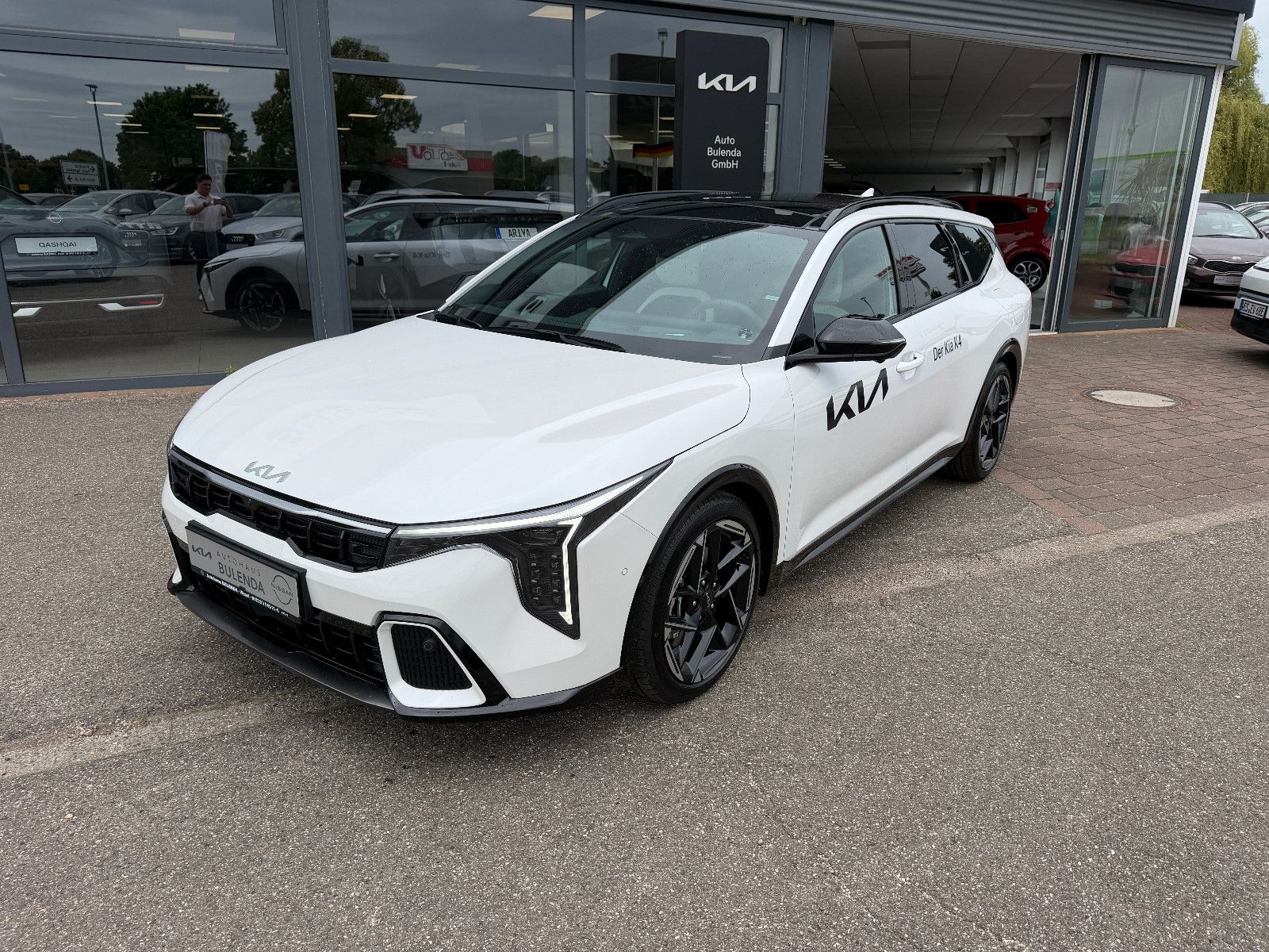 Kia K4 - Bild 2