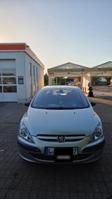 Peugeot 307 1.6 Benzin - Peugeot 207 in Leipzig