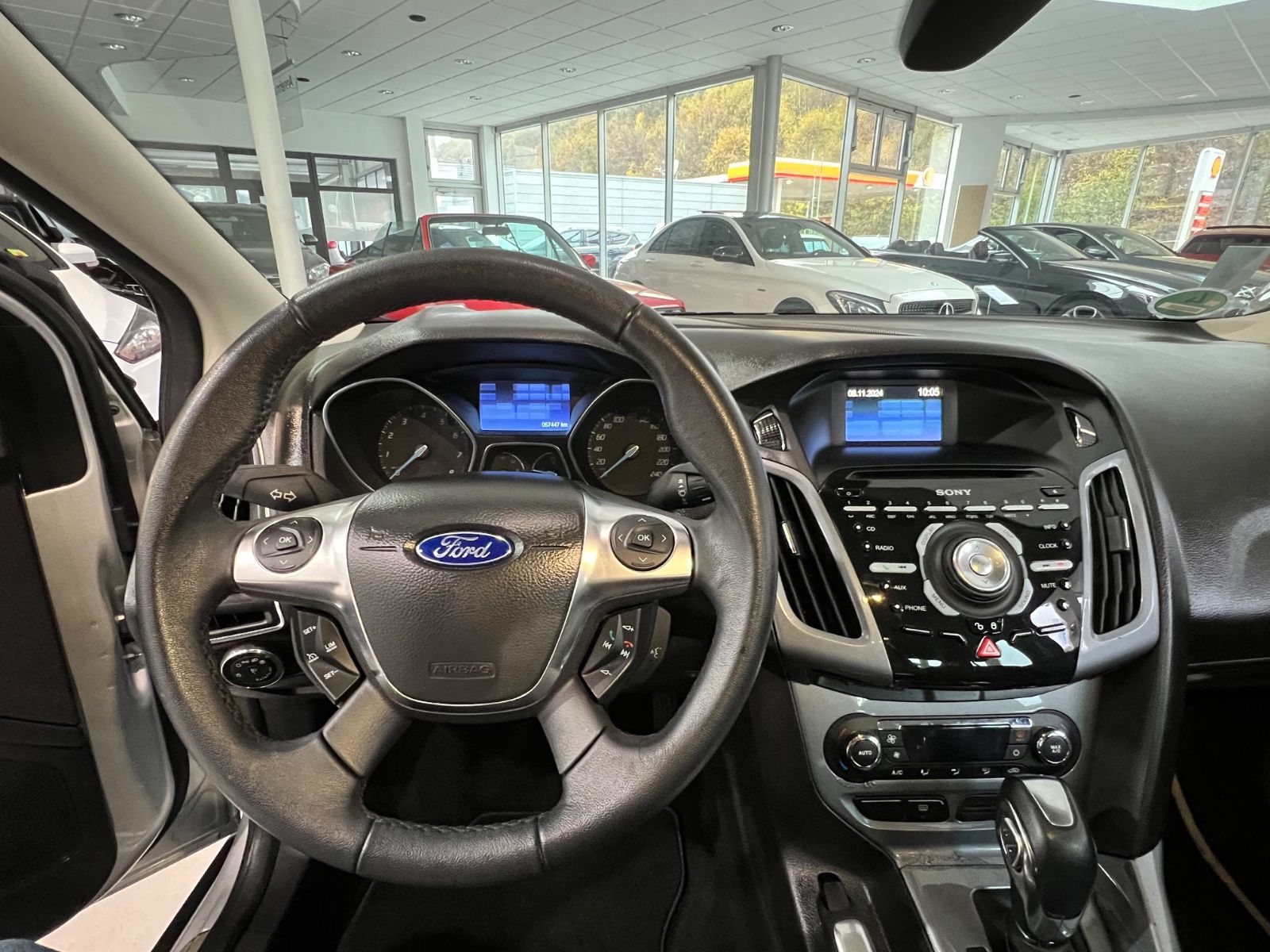 Fahrzeugabbildung Ford Focus Lim. 1.6 Titanium * AUTOMATIK *