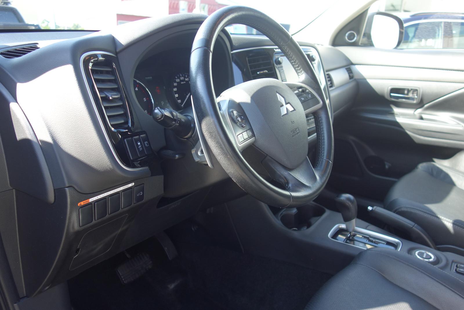 MITSUBISHI OUTLANDER - 150 CV - 4X4 - BVA
