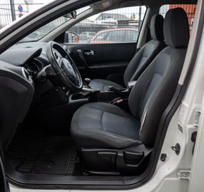 Fahrzeugabbildung Nissan Qashqai+2 1.6 TEMPOMAT|KLIMA|7 SITZER