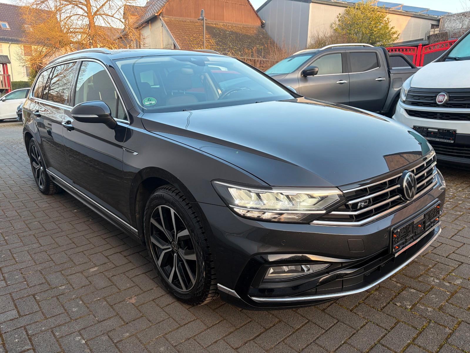 Volkswagen Passat Variant*R-Line*4-Motion*AHK*