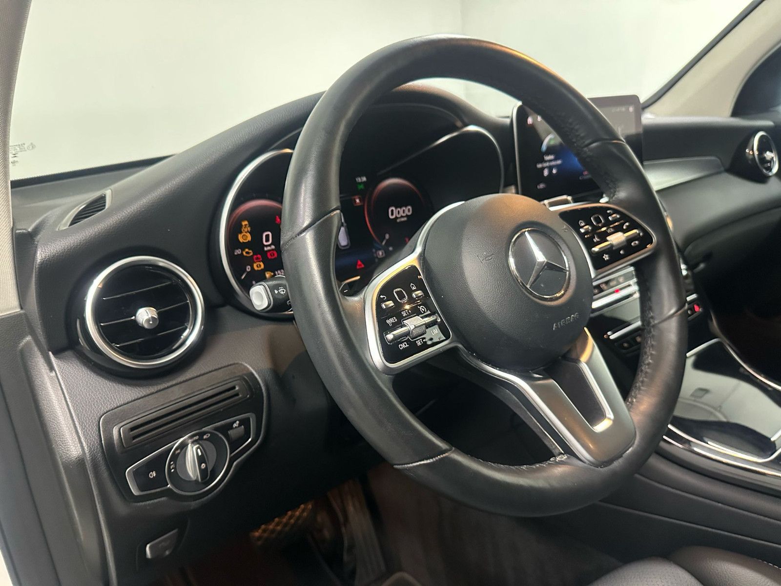 Fahrzeugabbildung Mercedes-Benz GLC 300 d 4MATIC Autom.*NIGHT*360*SPUR*IHC*LED