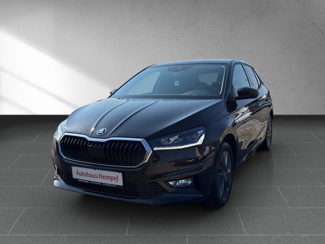 Skoda Fabia Selection*4xPDC*CAM*NAVI*SHZ*LED*