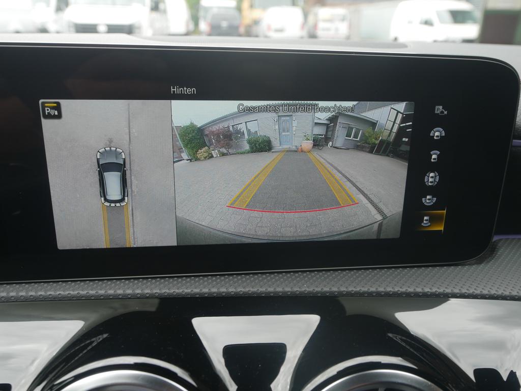 Mercedes-Benz CLA 45 AMG Shooting Brake