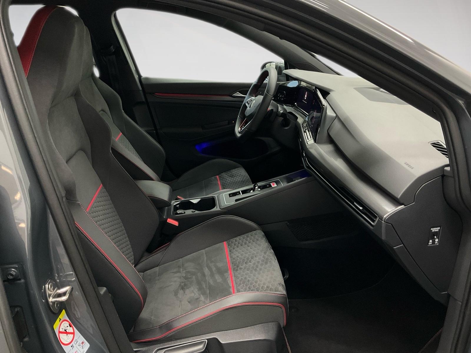 Volkswagen Golf VIII GTI CLUBSPORT 2.0TSI 300PS DSG ACC.NAV, миниатюра 9