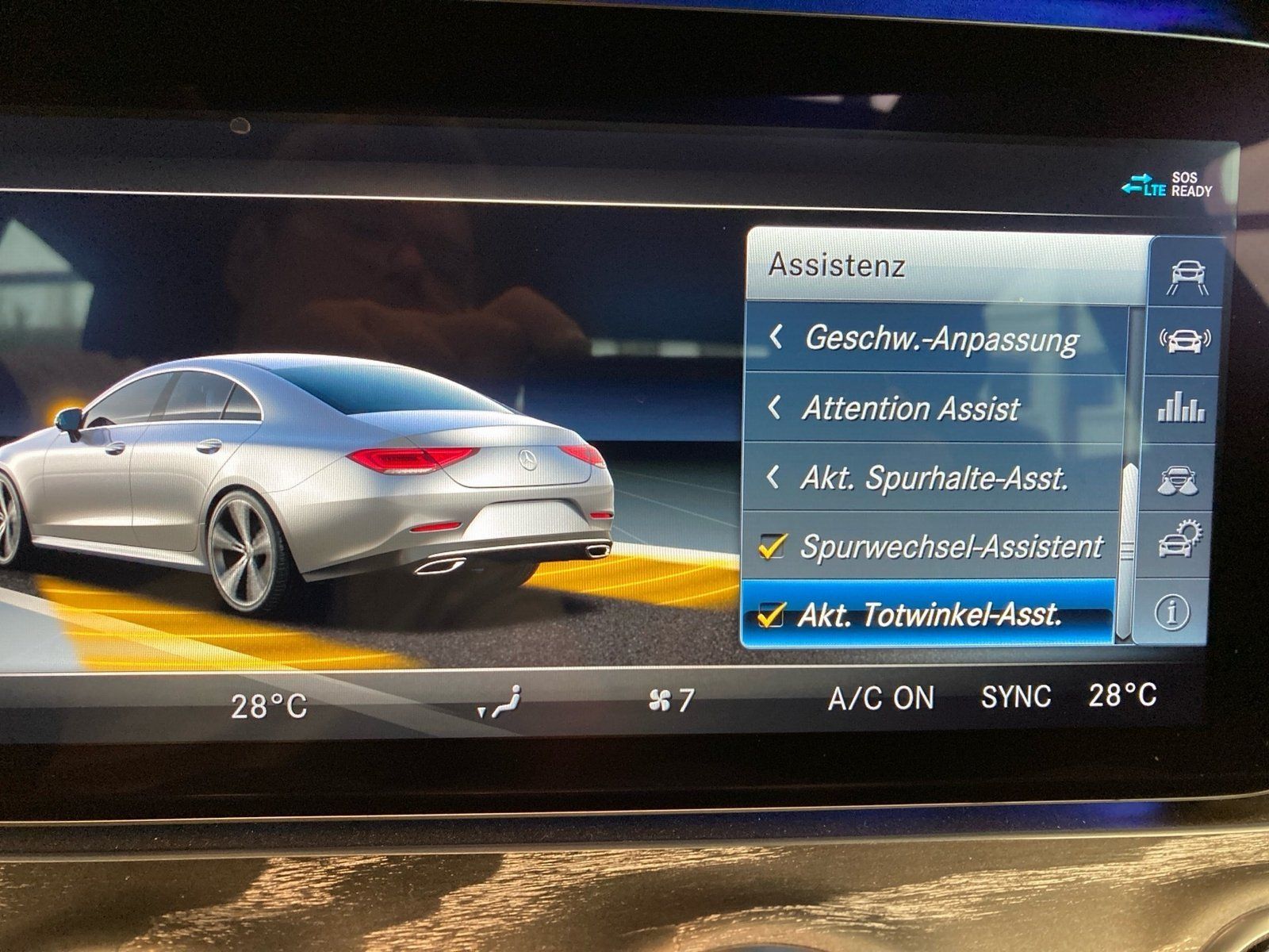 Fahrzeugabbildung Mercedes-Benz CLS 350 d 4M*Distronic*Schiebedach*Burmester*LED