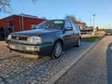 Volkswagen Golf 1.8 55kW Bon Jovi Klima Bon Jovi - Volkswagen Golf: Bon Jovi