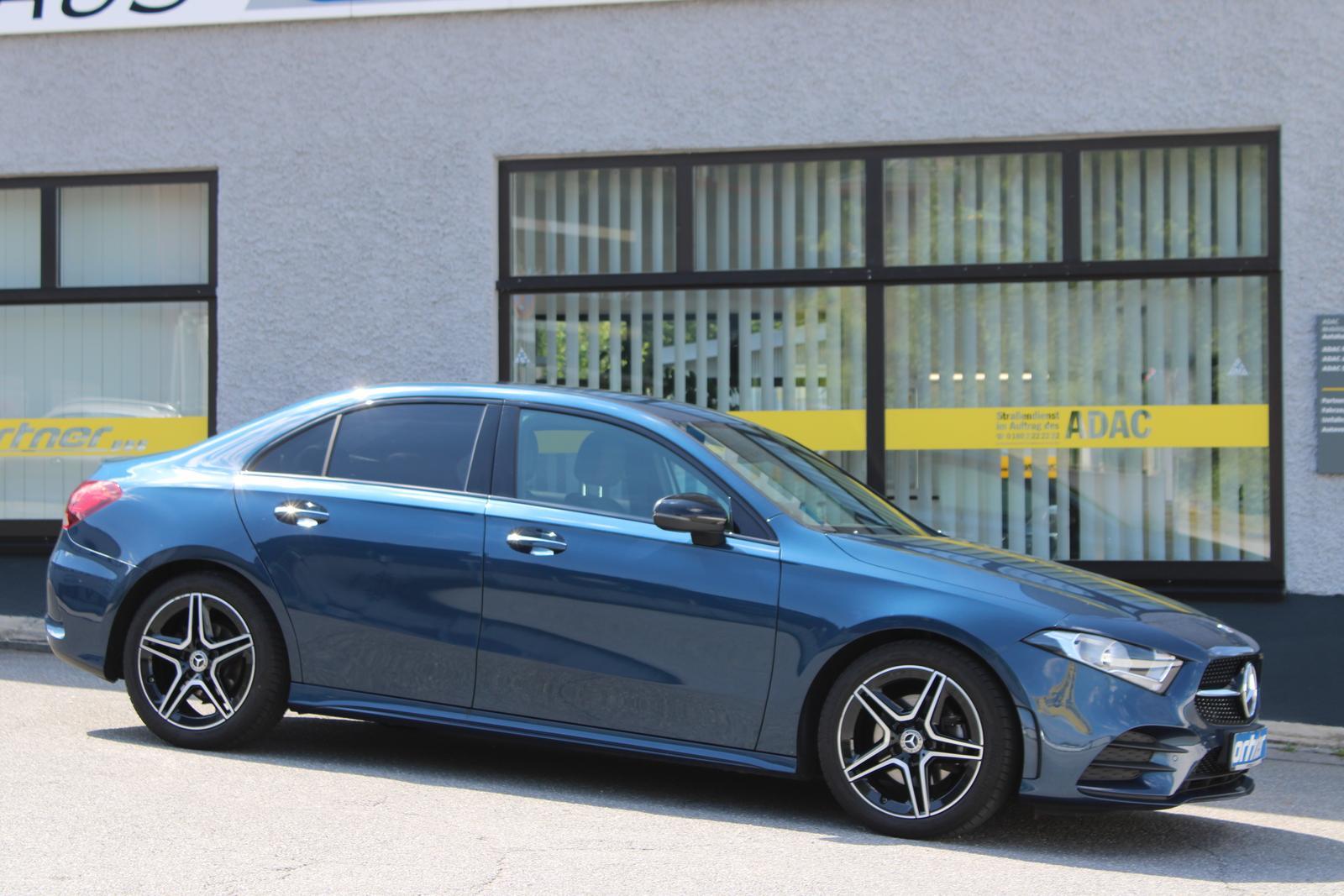 Mercedes-Benz A 180 d AMG *MBUX High End*Kamera