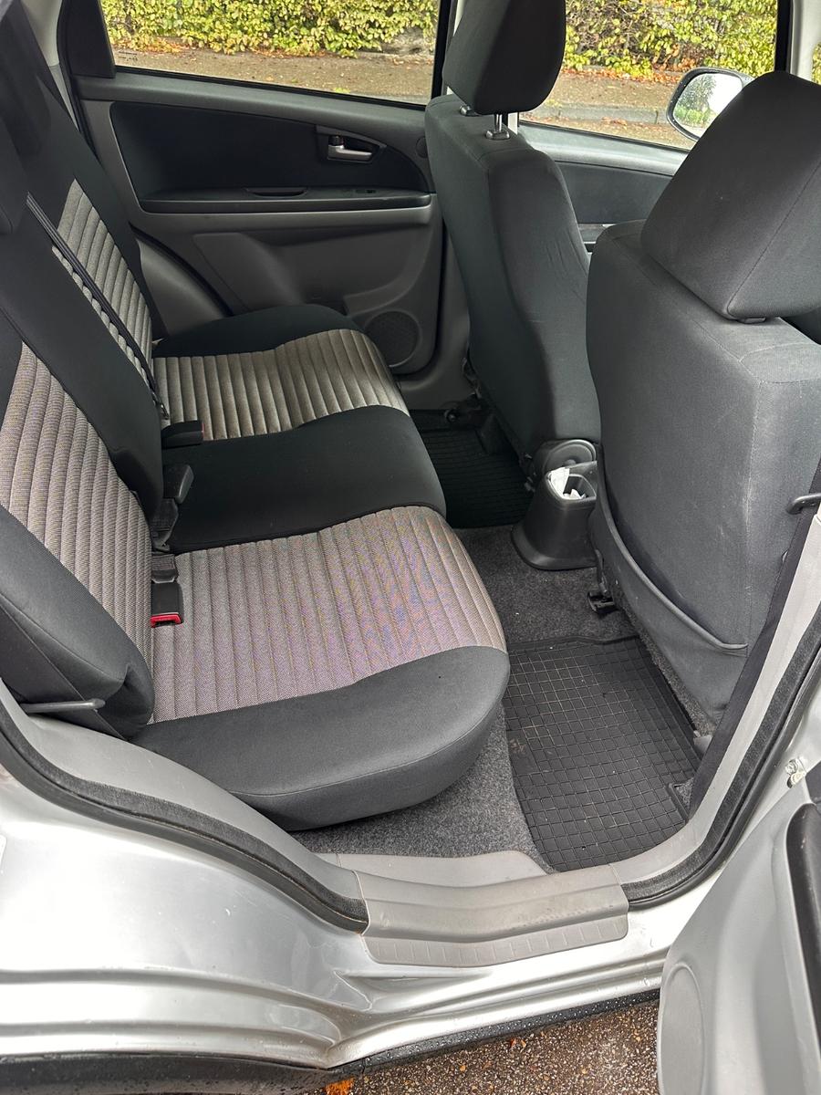 Suzuki SX4 1.6  4WD 
