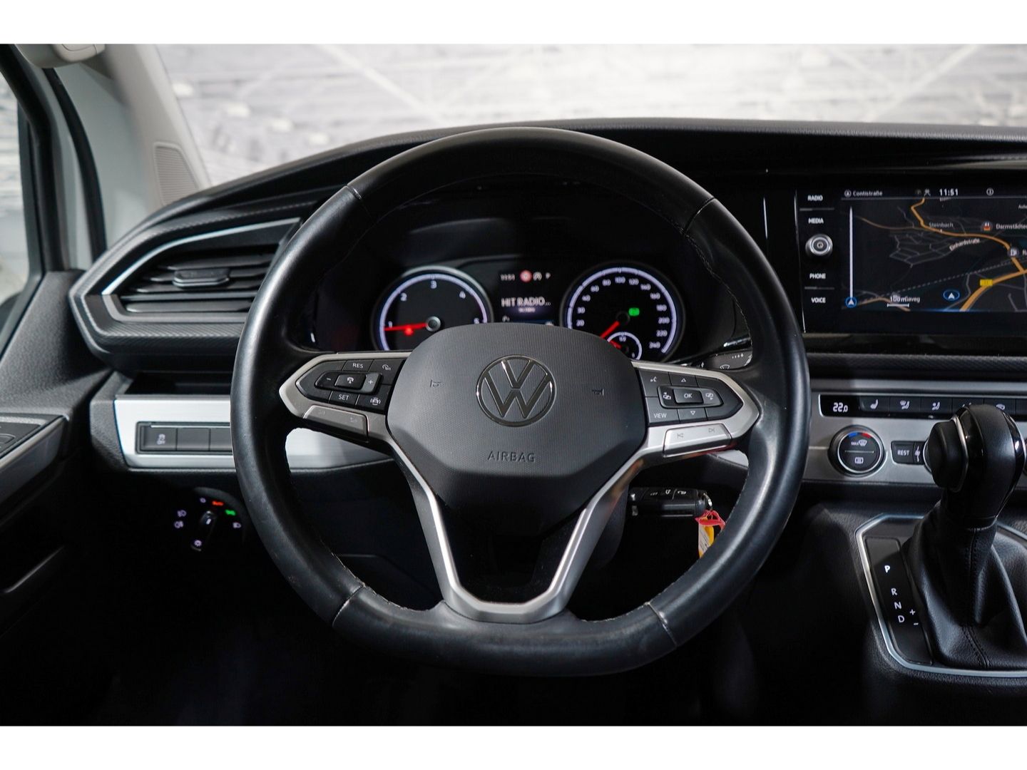 Volkswagen T6.1 Multivan 2.0 TDI 4M Comfortline AHK Kamera foto 8