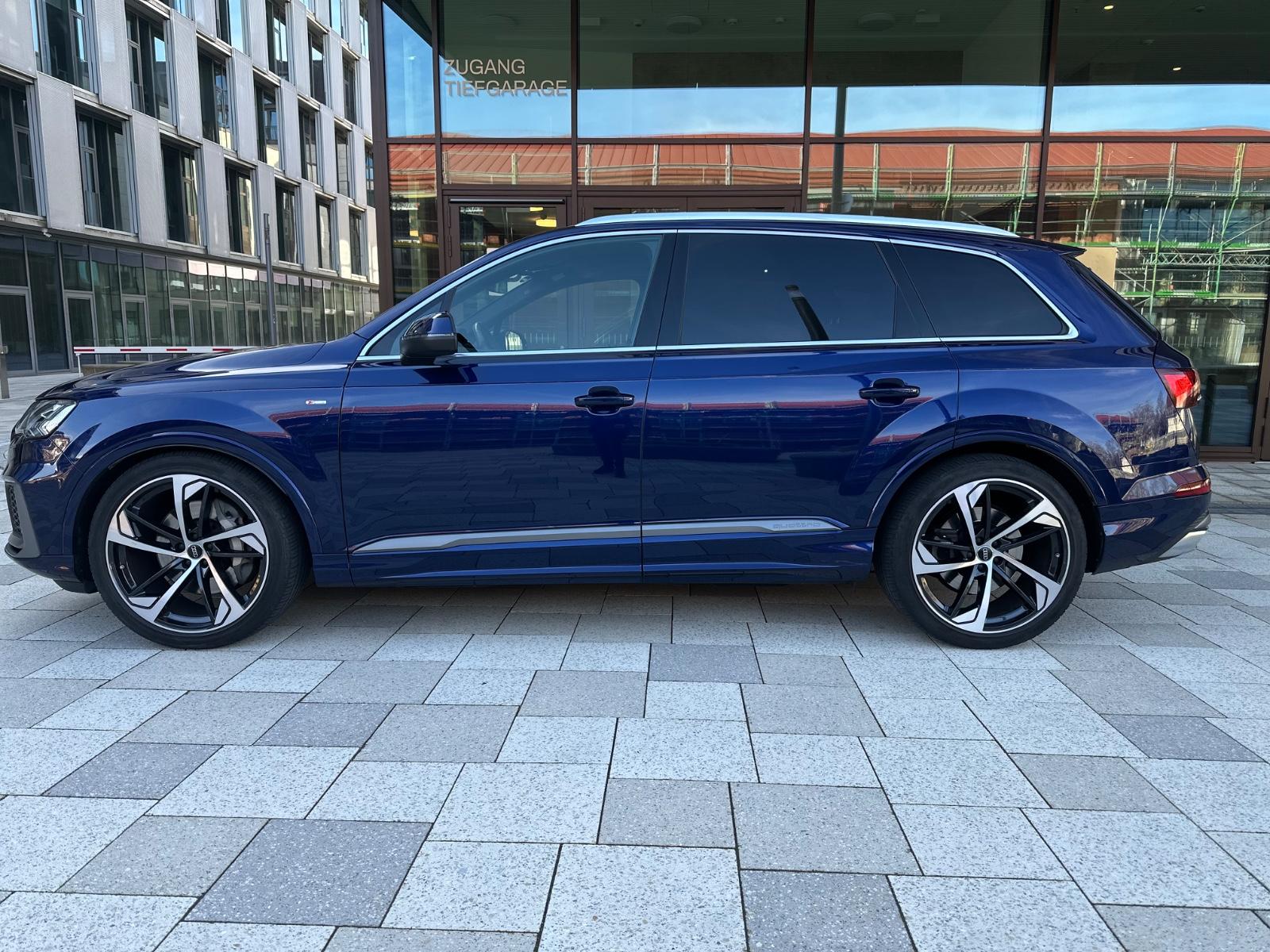 Audi Q7 55 TFSI quattro tiptronic S line