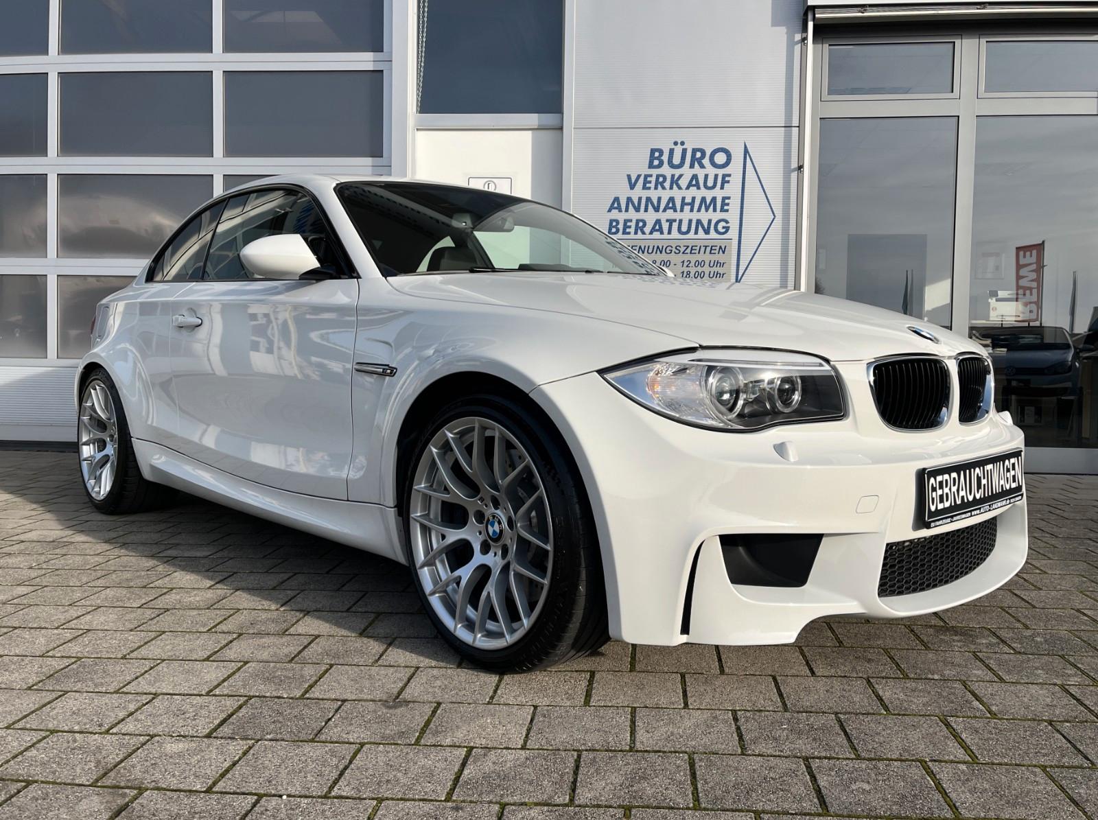 BMW 1er M Coupé DE-FZG BMW-SCHECKH NAV-PROF SHADOW-L