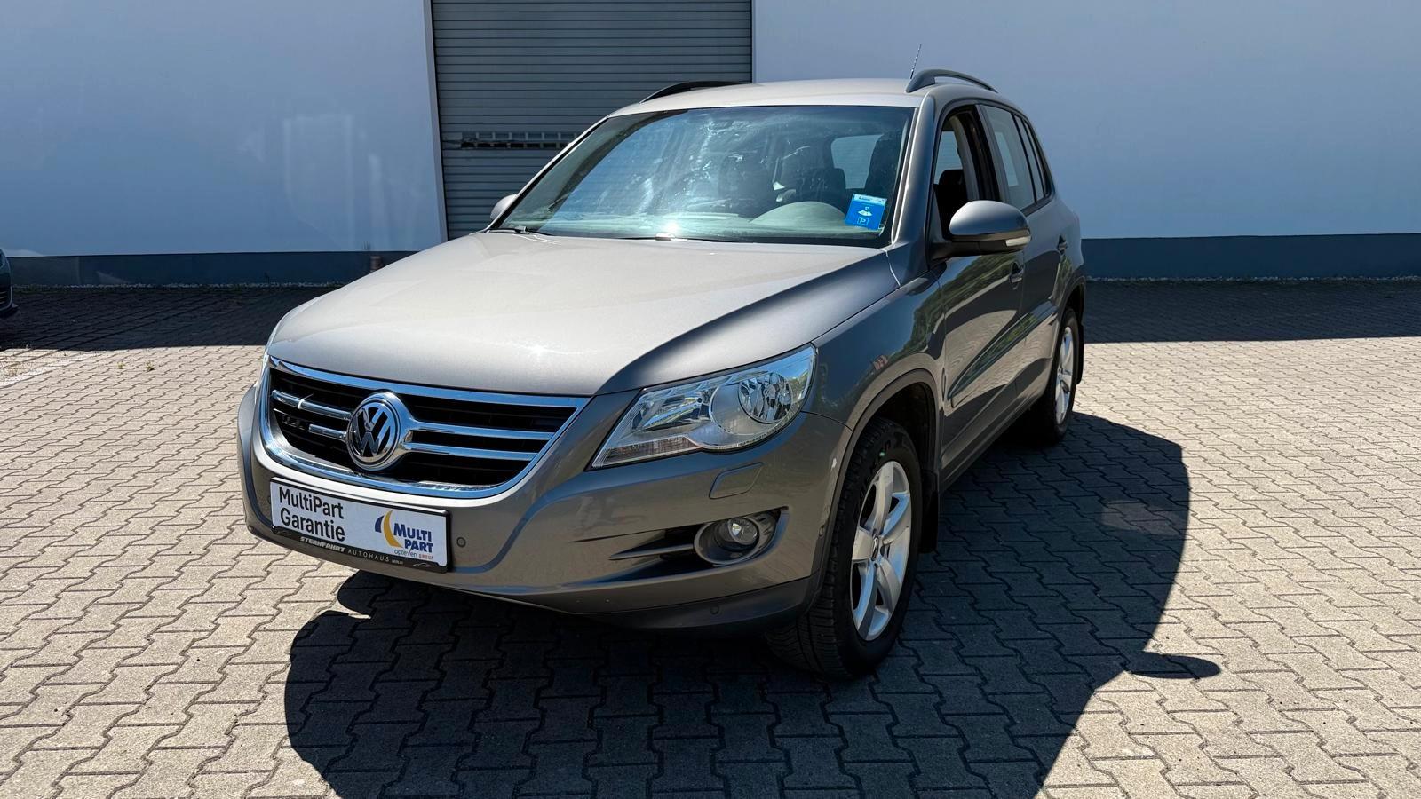 Volkswagen Tiguan Sport & Style 4Motion*Autom*XENON*AHK*PDC