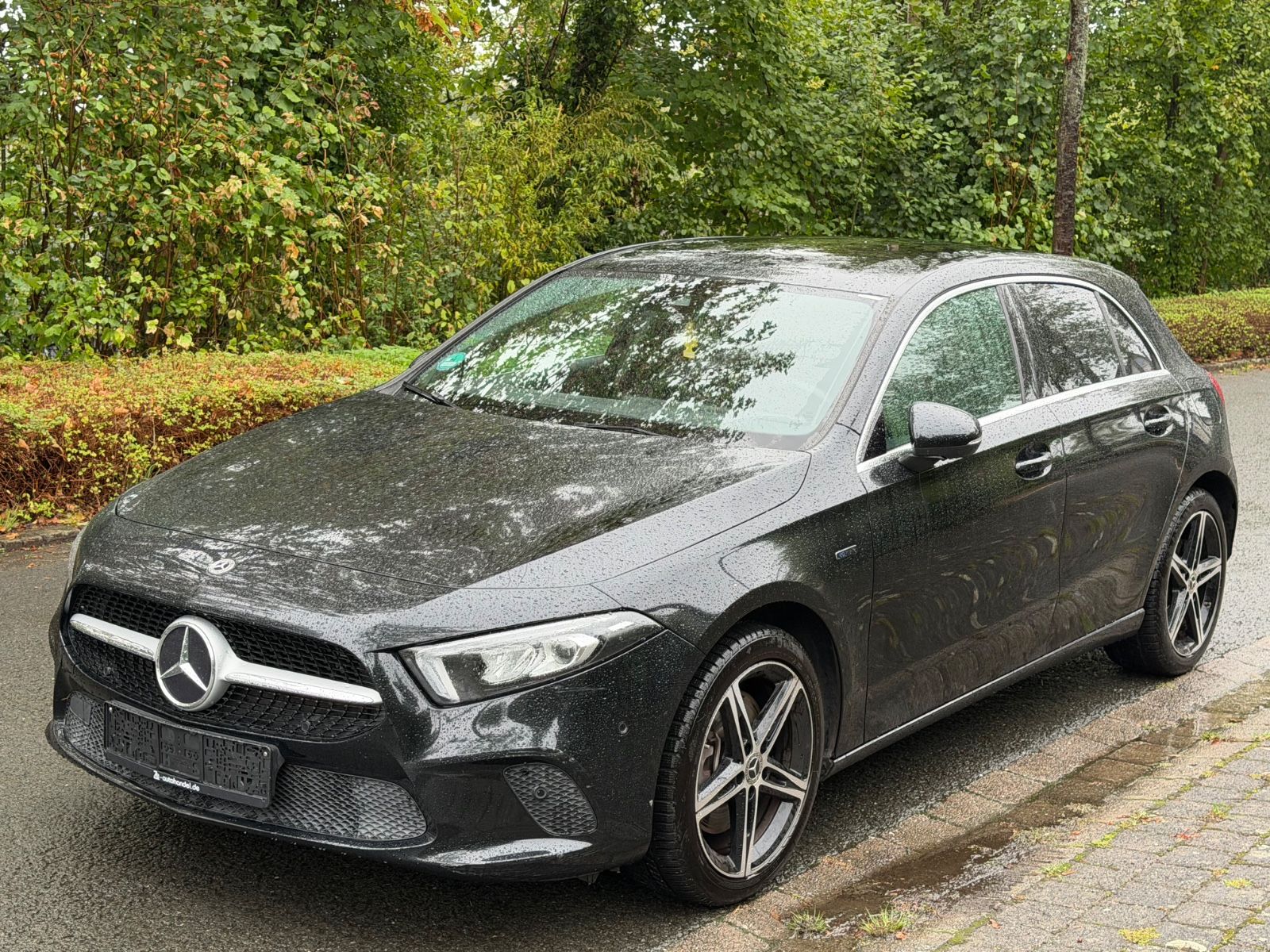 Mercedes-Benz A 250e Progressive LED 18*Alu imagem 3