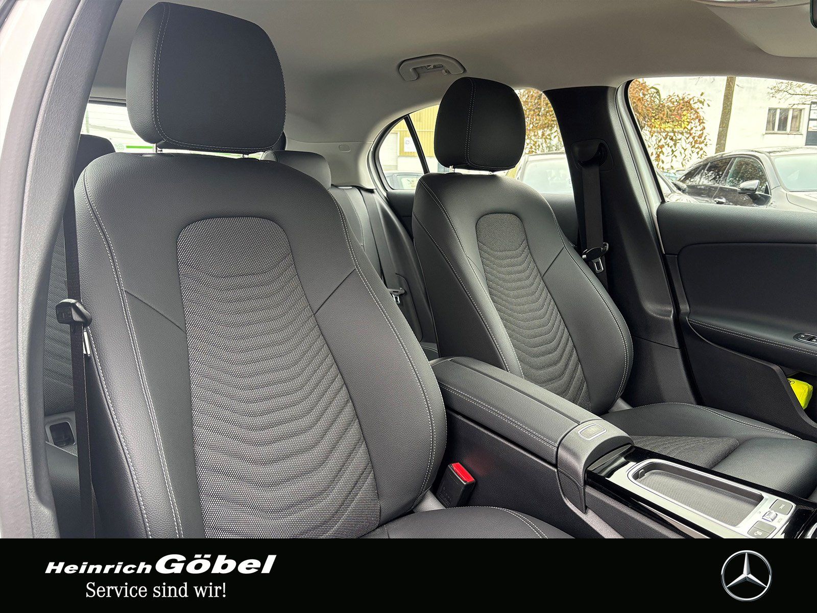 Fahrzeugabbildung Mercedes-Benz A 180 PROGRESSIVE*LED*KAMERA*SPURHALTE*